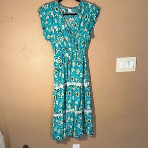 Chic Teal Floral Midi Dress